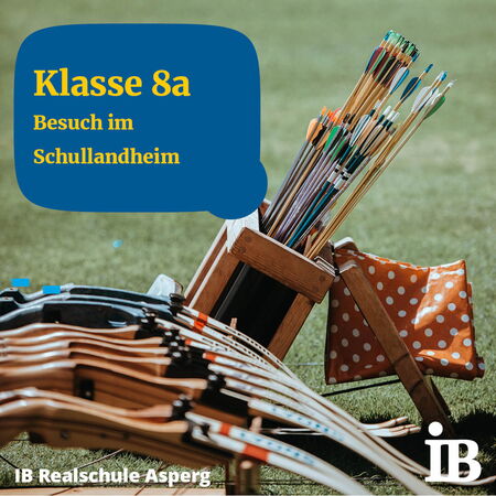 Bogen und Pfeile fürs Bogenschießen beim Besuch des Schullandheims der Klasse 8a