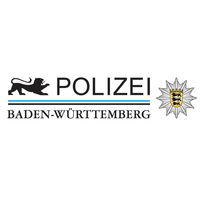 Das Logo der Polizei Baden-Württemberg zeigt einen schwarzen Löwen und ein Abzeichen mit einem Wappen.
